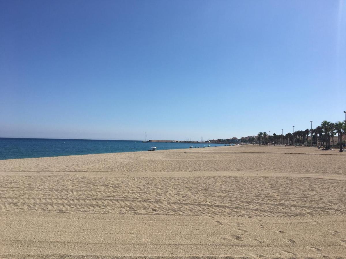 Atico Almeria. Paseo Maritimo Roquetas De Mar Exterior foto